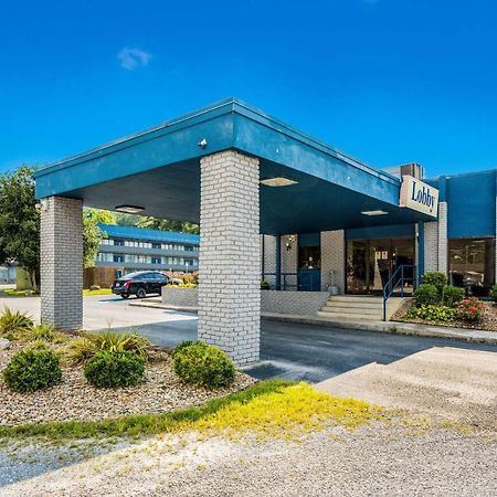 Suburban Studios Middlesboro Экстерьер фото