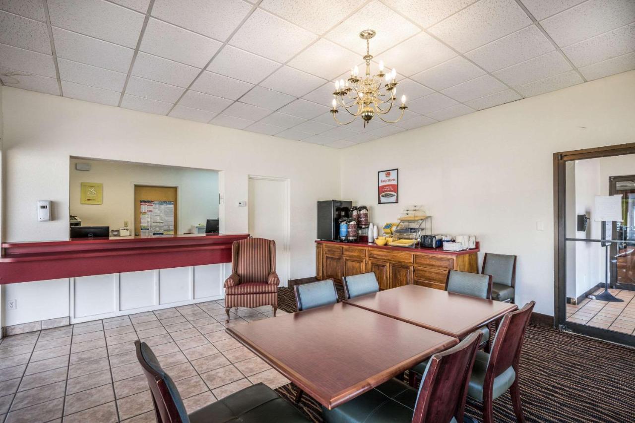 Suburban Studios Middlesboro Экстерьер фото