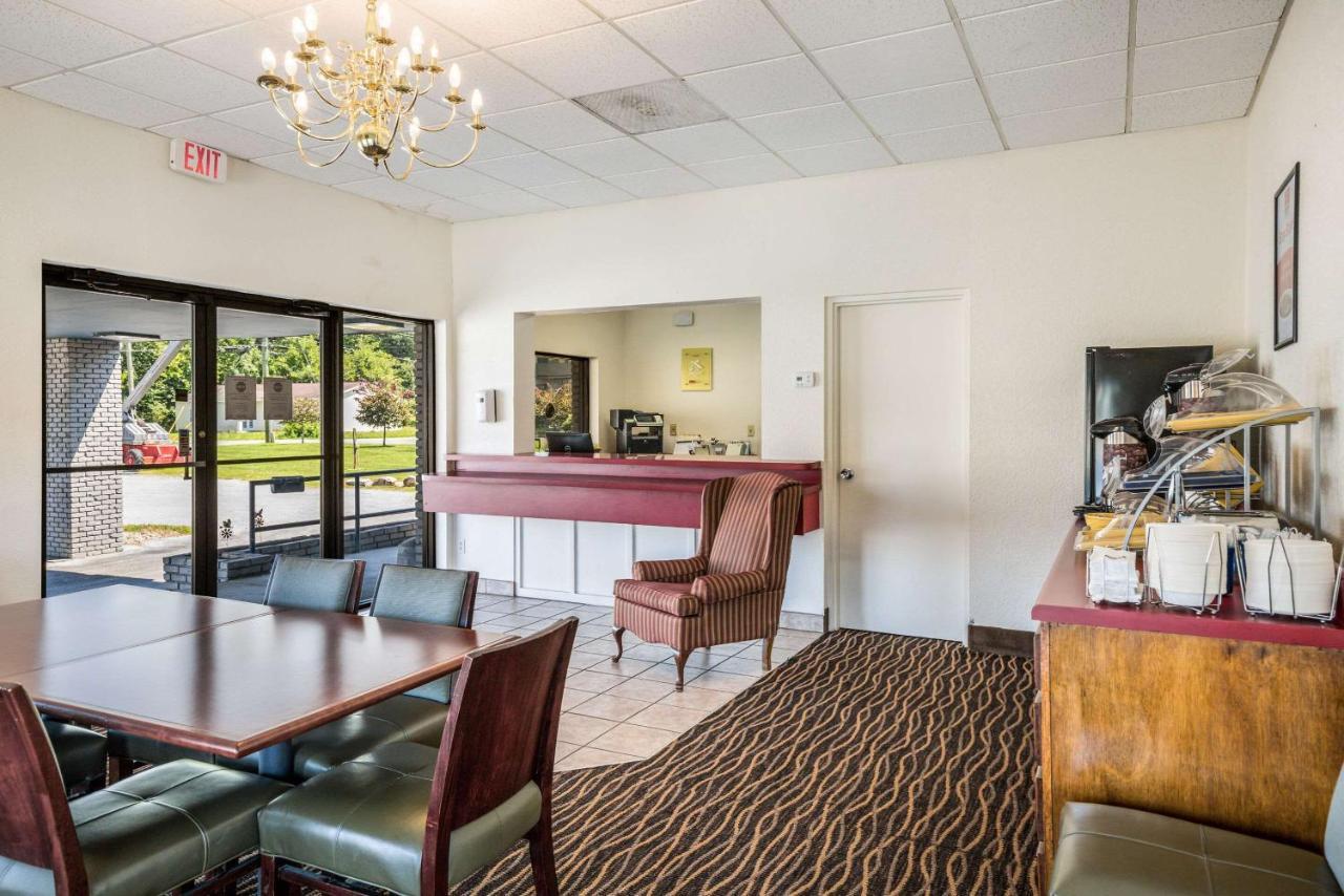 Suburban Studios Middlesboro Экстерьер фото